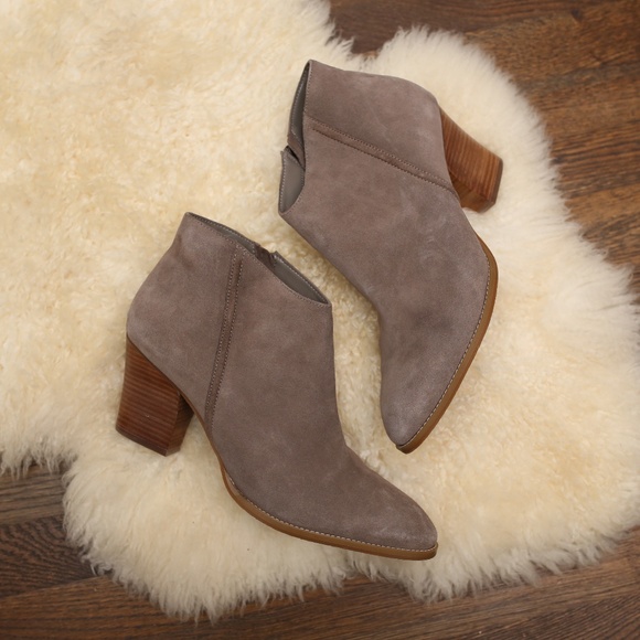 susina blakely bootie